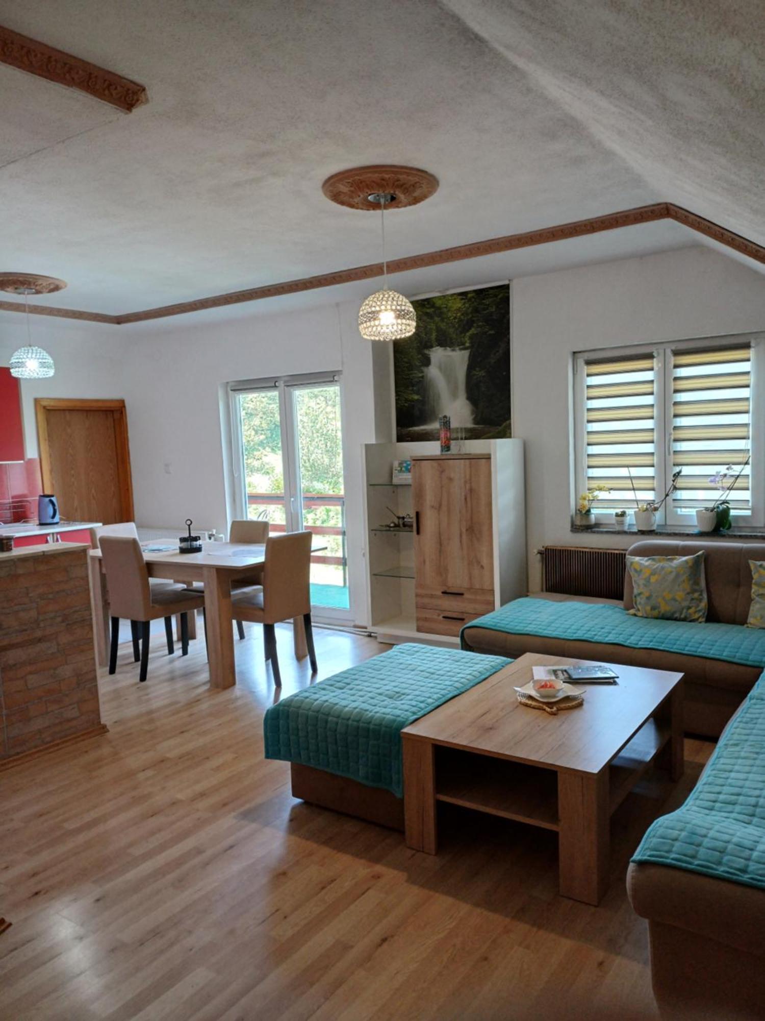 Apartman Denis Una Luzine Екстер'єр фото